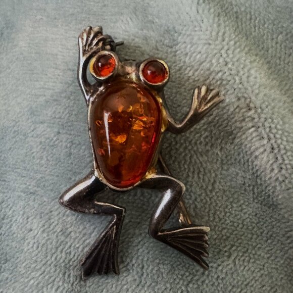 925 Vintage Silver and Amber Stone Frog Brooch - Picture 3 of 6